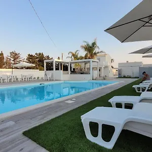 Amurusu Aparthotel